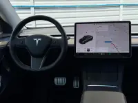 Tesla MODEL 3 — Fotografia 5